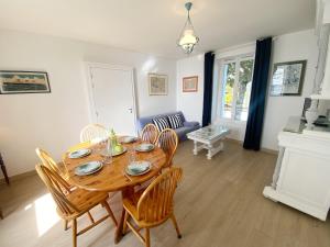 VILLA MAJOY - Vue sur le port La Trinite - T547