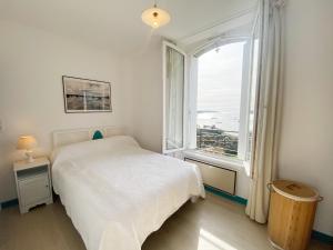 VILLA MAJOY - Vue sur le port La Trinite - T547