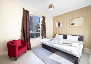 Stunning 2 BR Burj Khalifa Fountain Views