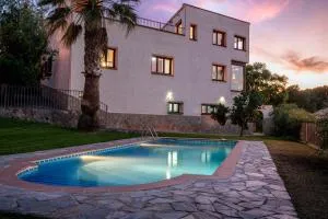 AT001 Piscina privada y vistas - Торредембарра