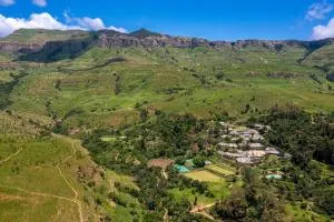 Cavern Resort & Spa - 伯格维尔