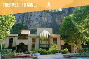 Terrasse & Détente - À deux pas des Thermes - Piscine partagée