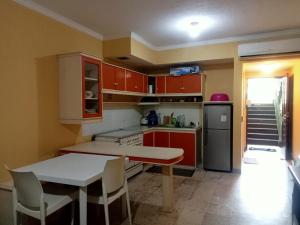 Kondominium Pantai Carita selatan pandeglang