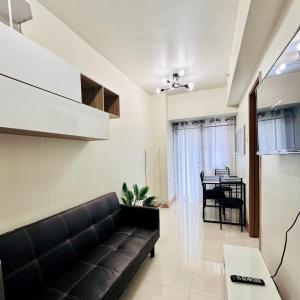 Hearth of Ember at Shore 3 - Appartamenti, Manila