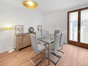 Maisons de vacances Grande maison familiale au calme avec jardin partage : photos des chambres