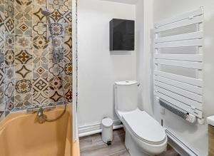 Maisons de vacances Grande maison familiale au calme avec jardin partage : photos des chambres