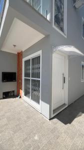 Imóvel Praia da Pinheira a 300m do mar