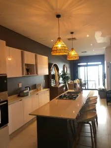 Azure modern beach apartment - Westbrook