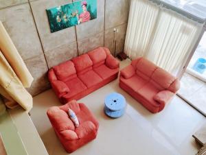 Iris Studios & Apartments