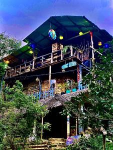 Hostal Tree House