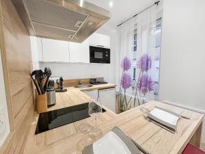 Duplex Nancy centre - Cour intérieure & Smart TV