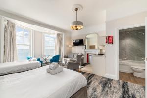 Deluxe Family Room room in No 46 Marine Terrace