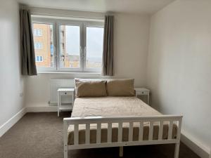 Spacious 2BR, Great Amenities, 16 min to City