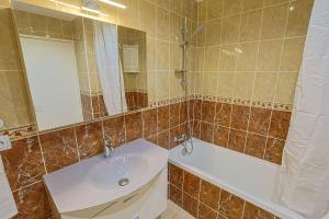 Appartements Tres belle Apparemment 80 m2 Double Sejour a Strasbourg proche Zenith Gare Centrale Centre Ville CHU Hopital : photos des chambres
