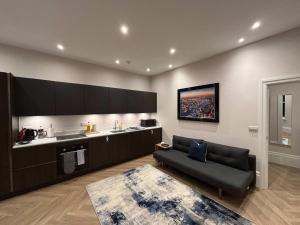 Modern 1Bed Apartment supercentral