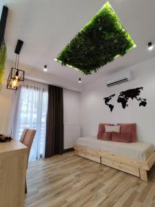 Meteora Gold and Glass Suites