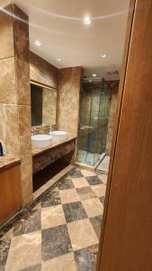 Nivasa Villa - 5 BHK Triplex House Near Cyberhub