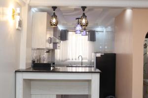 Shirpelle Suites BNB