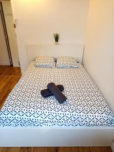 Excalibur - 4 Chambres - Puydufou - proche gare