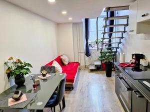 Ljubljana Nest- centre, free parking- renovated August 2024