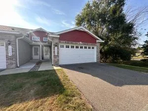 Cozy townhome - Milaca