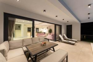 Villa Golden Shine Excelsior 