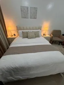 Green 2 - Gems Suite - Pasong Bayog