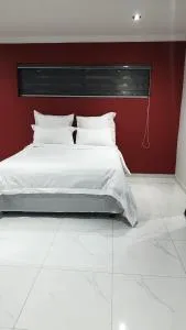 Chris Guest House - Southgate