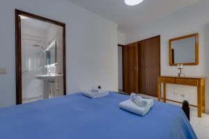 PRESIDENTE - Amplo apart para 6 pessoas com parking e a 10 min da praia da Rocha