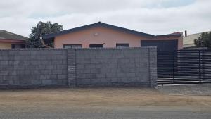 22 On Schwester Frieda