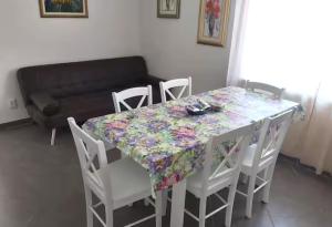 "House 11", 3 bedrooms, just near the sea, , Žuljana bay