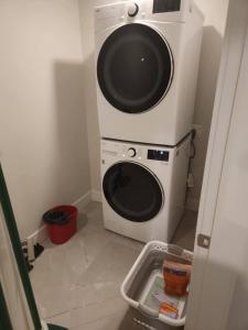 3-Premium Oak street
