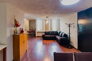 Feria de León Departamento con Seguridad Privada - Santa Julia