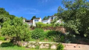 Maison Bleu Avril - Gard - Vénéjan