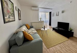 Bucharest Old Town Escape