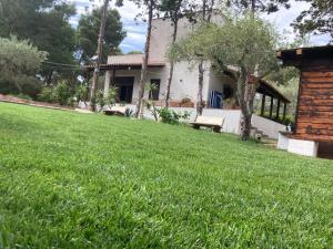 Noravilla con piscina fra mare e montagne