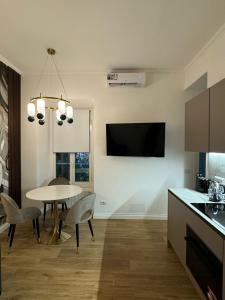 Heart Of Rome Luxe Suite