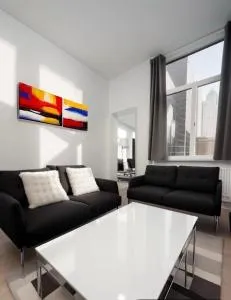 Jumet 242 D Bruxelles -Charleroi-airport - 沙勒罗瓦