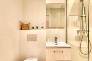 Appartements L-Oasis - Bel appart climatise quartier point du jour Lyon 5 : photos des chambres