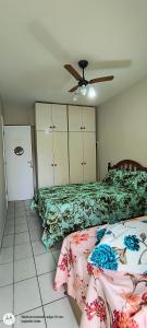 Apartamento confortável perto da praia das Pitangueiras duas vagas de garagem