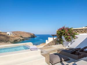 Mykonos Residence Villas & Suites Merchia beach