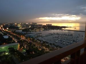 Admiral Baysuites