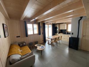 Chalets Les Ours de Combloux : photos des chambres