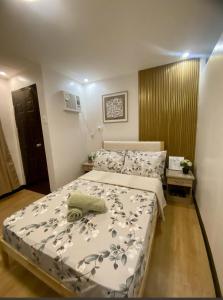 Neat and Fresh Fast Wifi with Pay parking PH Arena condo