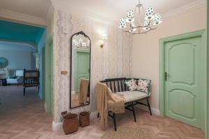 Heliopolis Boutique - 3 BR Apt Centrally located at City Stars