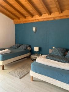 Maisons de vacances Gite de la fontaine : photos des chambres
