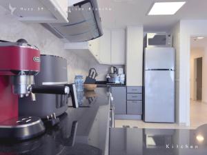 Huzz 59 - La Maison Blanche