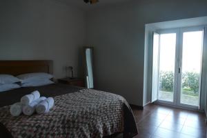 Double Room with Mountain View room in Casa nos Penedos