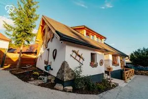 Šumiac Village - Jedinečné ubytovanie s wellnessom pod Kráľovou hoľou - Šumiac