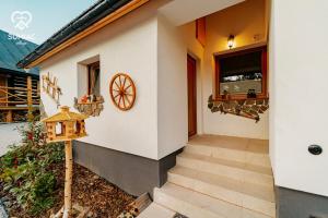 Šumiac Village - Jedinečné ubytovanie s wellnessom pod Kráľovou hoľou